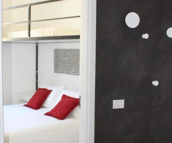 Palazzo Della Torre Elegant In * كومو