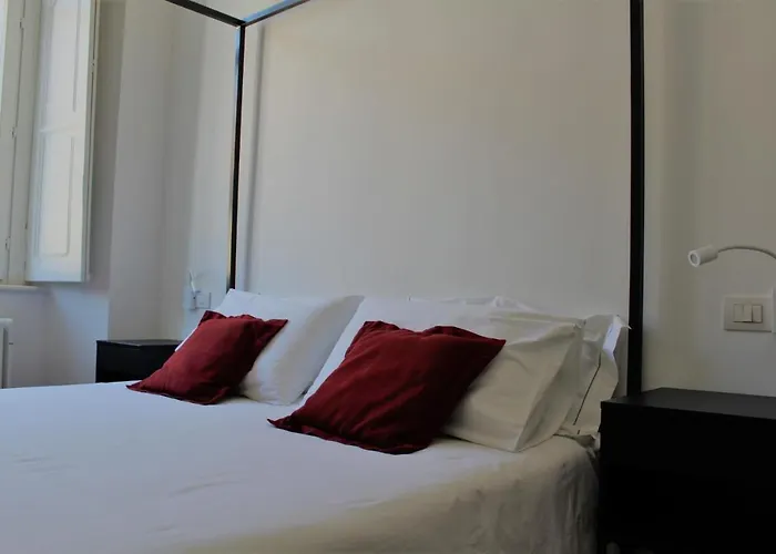 شقة Palazzo Della Torre Elegant In *