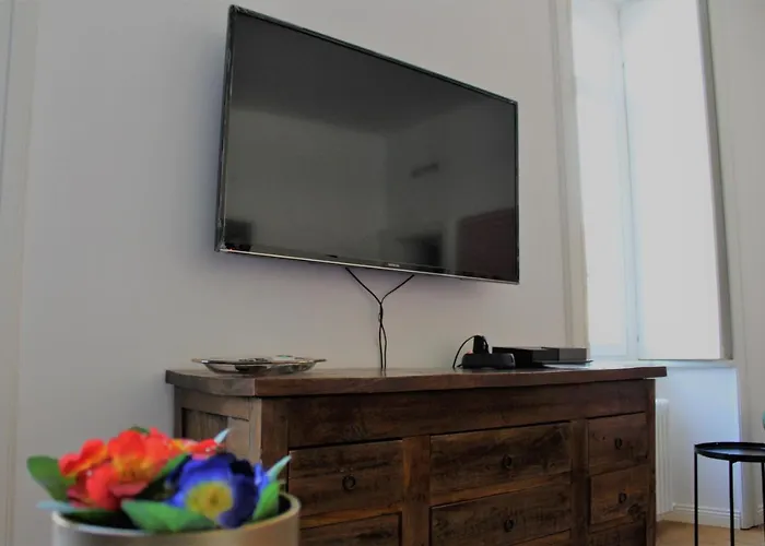 Palazzo Della Torre Elegant In * كومو