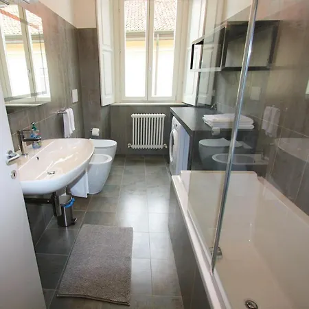 Palazzo Della Torre Elegant In Apartman *