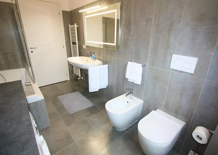 Apartament Palazzo Della Torre Elegant In